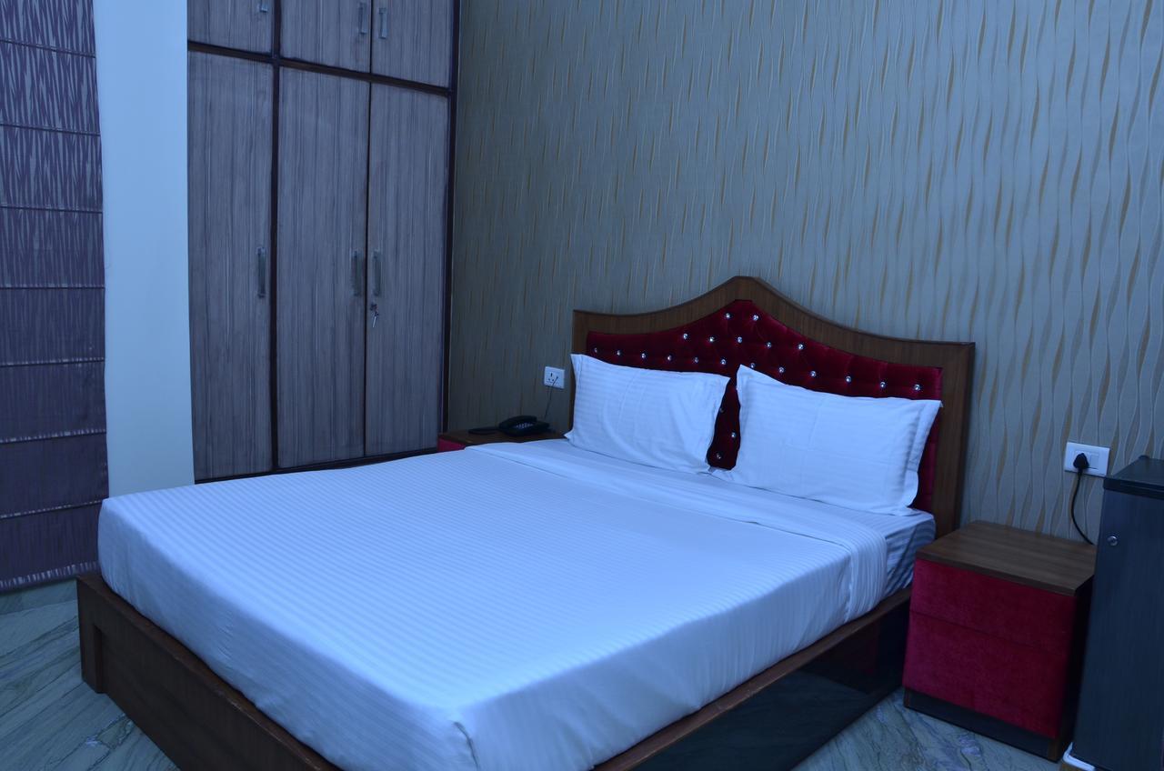 Hotel Royal International Nowe Delhi Zewnętrze zdjęcie