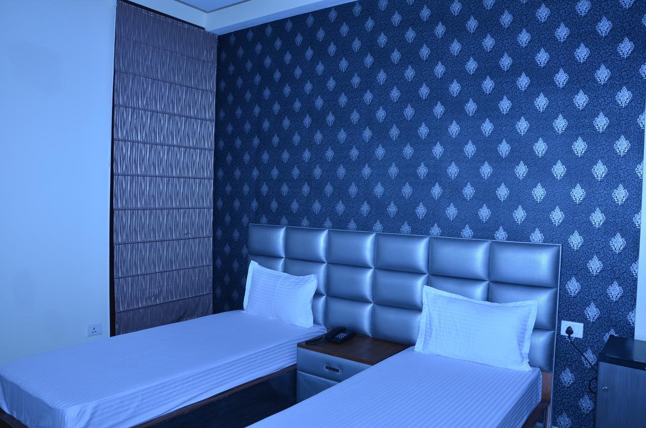 Hotel Royal International Nowe Delhi Zewnętrze zdjęcie